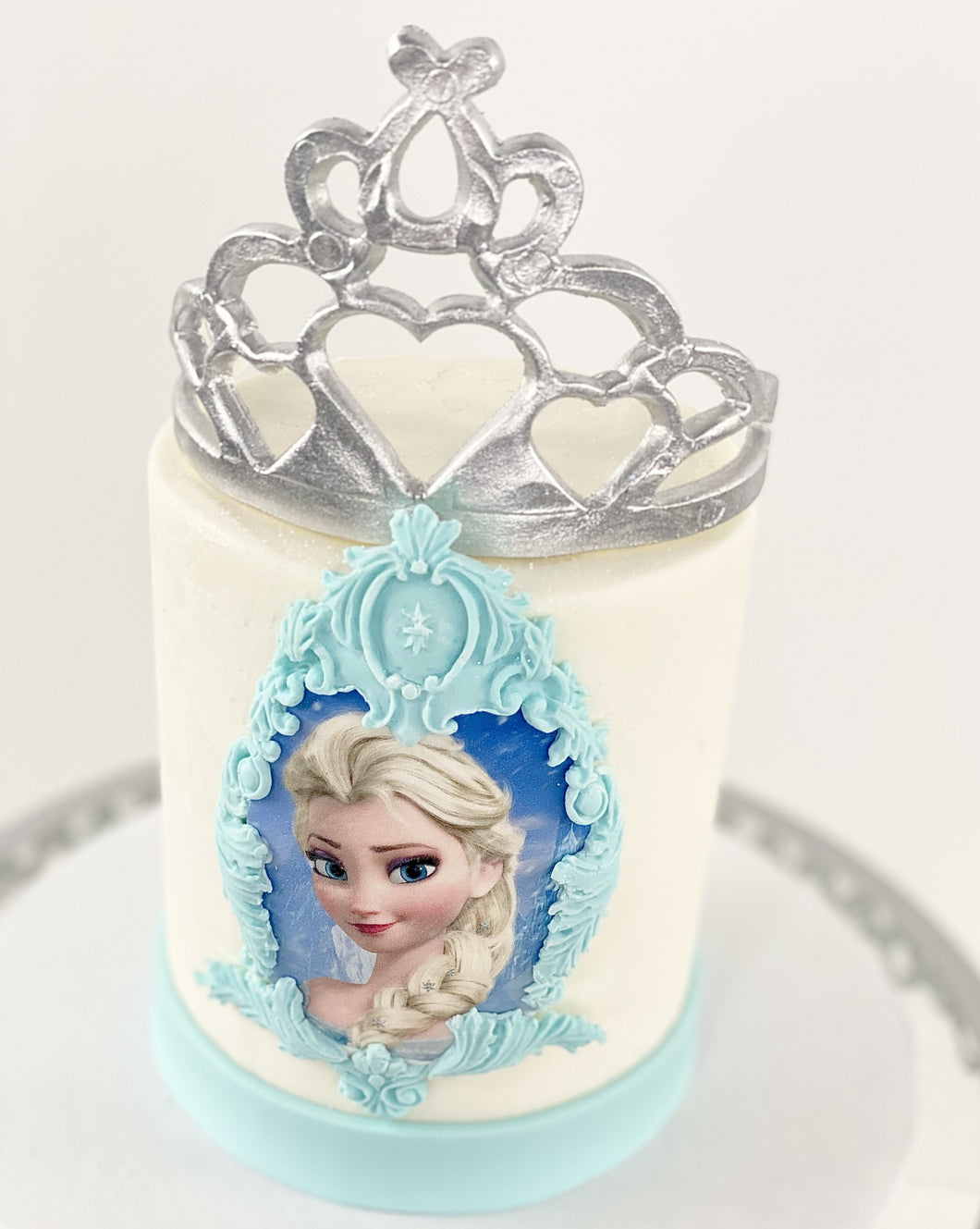 Elsa Froze Cake